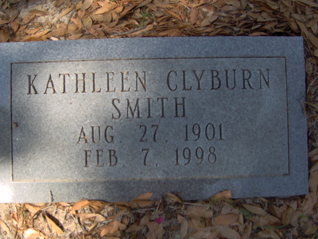 Headstone for Smith, Kathleen Clyburn
